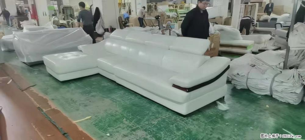 【大厂仿真皮沙发】实木框架，高回弹海绵45密度。全新包装，质量非常好，3.6米右贵妃 - 各类家具 - 居家生活 - 长葛分类信息 - 长葛28生活网 changge.28life.com